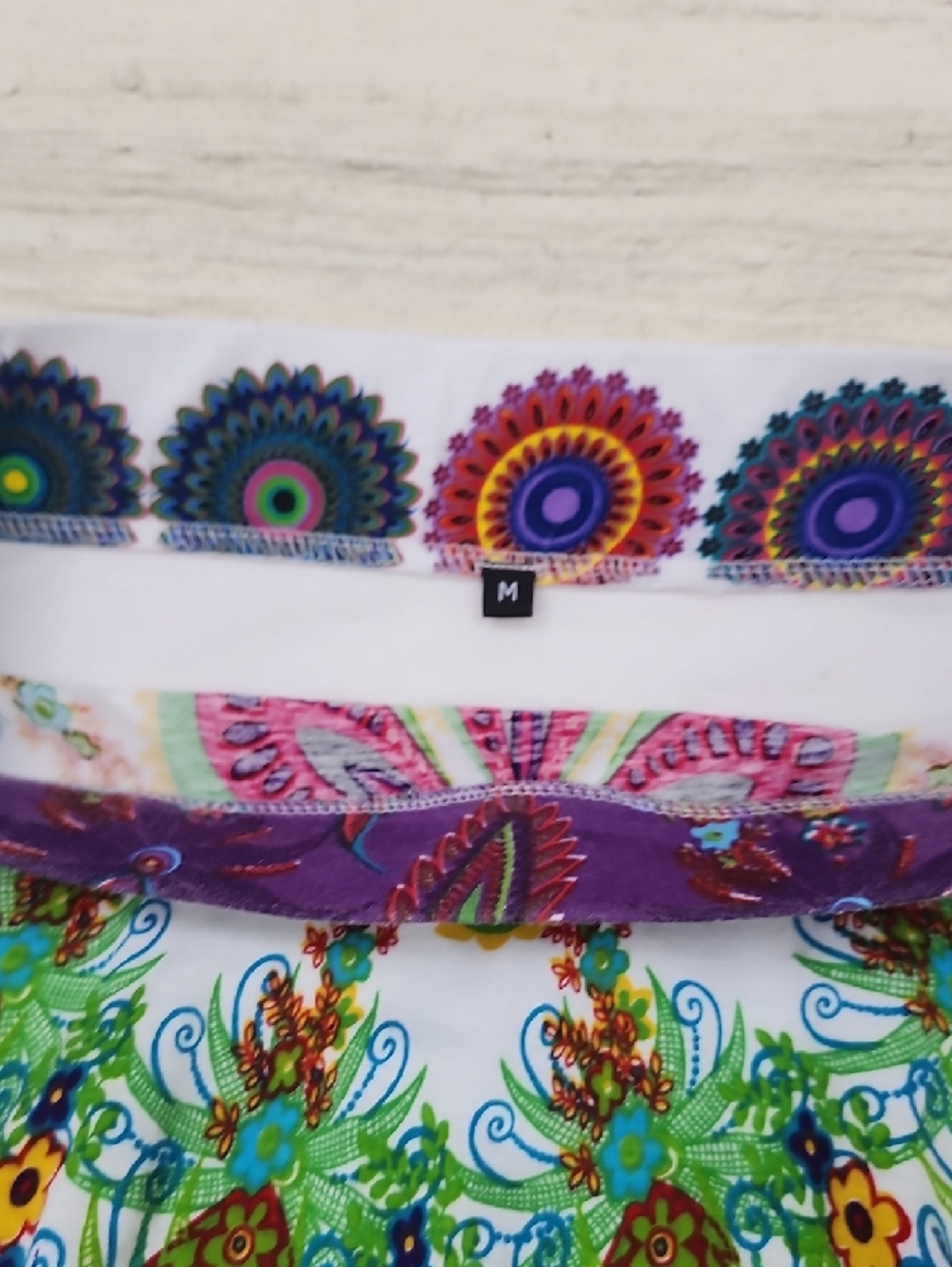 Desigual Vibrant Green & Multicolor Boho Skirt. - Picture 4 of 12